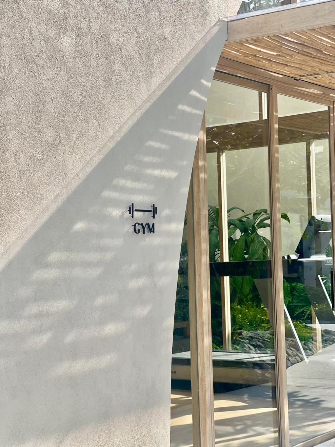 Eden Resort & Villas Phuket Patong Exterior photo