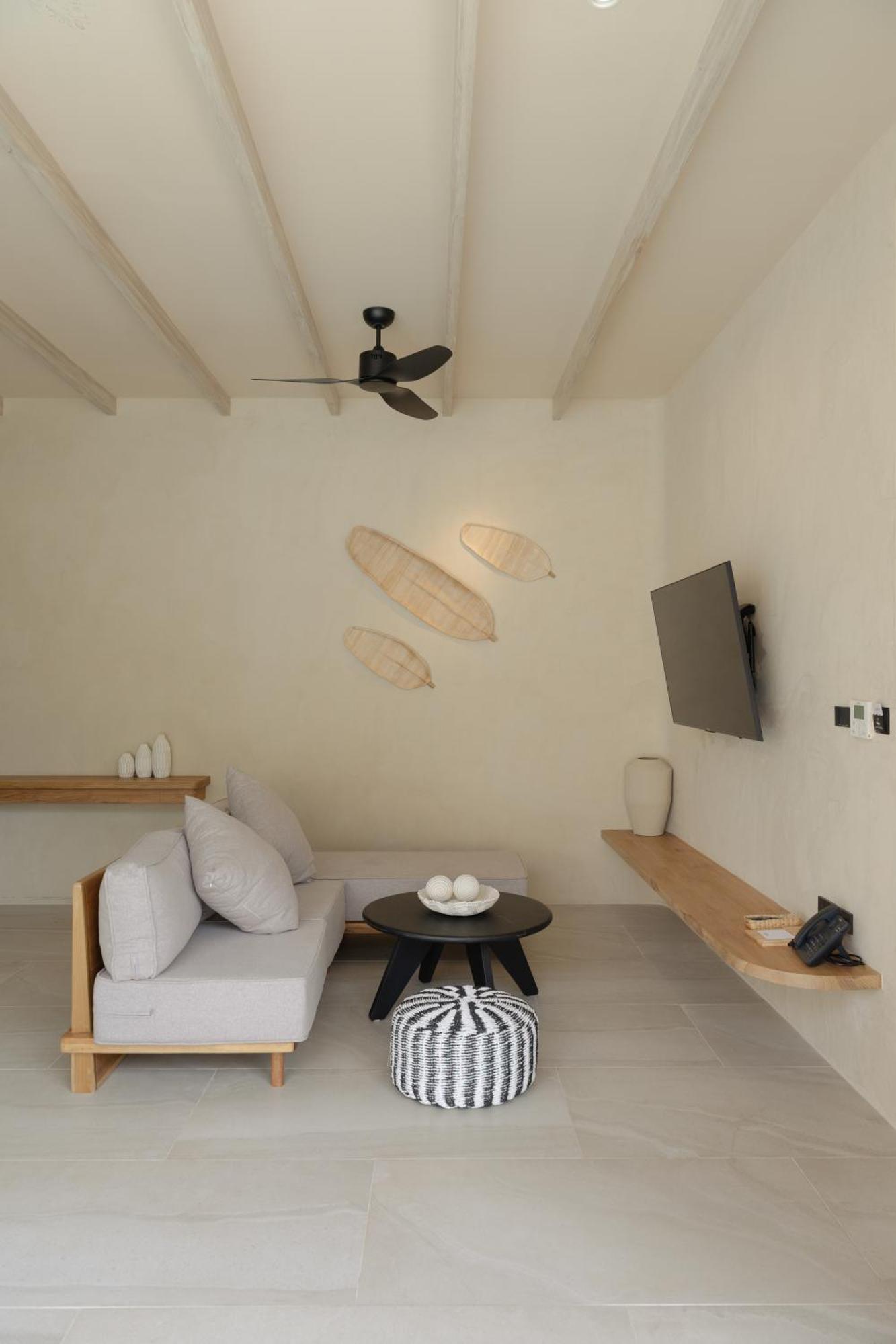 Eden Resort & Villas Phuket Patong Exterior photo