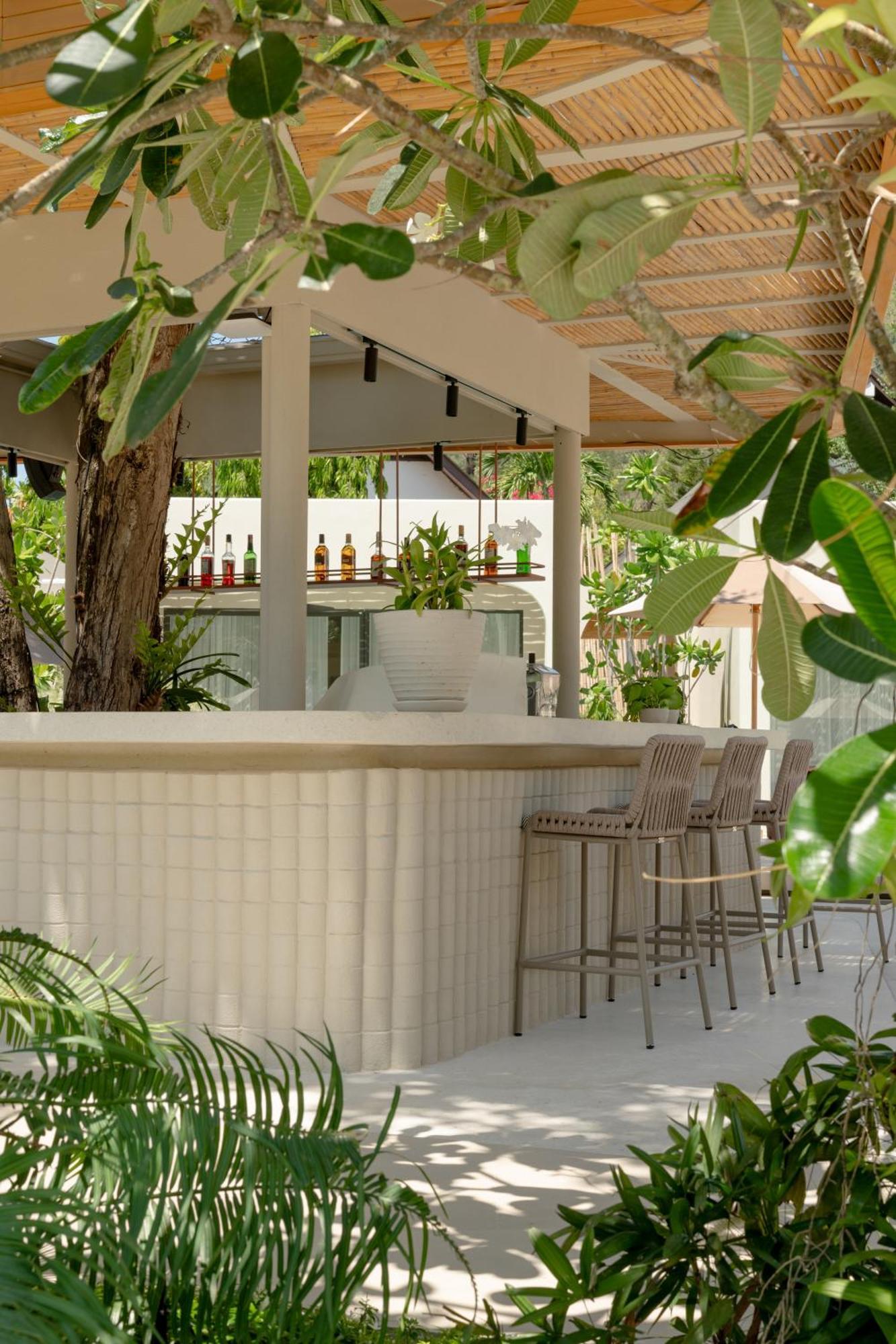 Eden Resort & Villas Phuket Patong Exterior photo