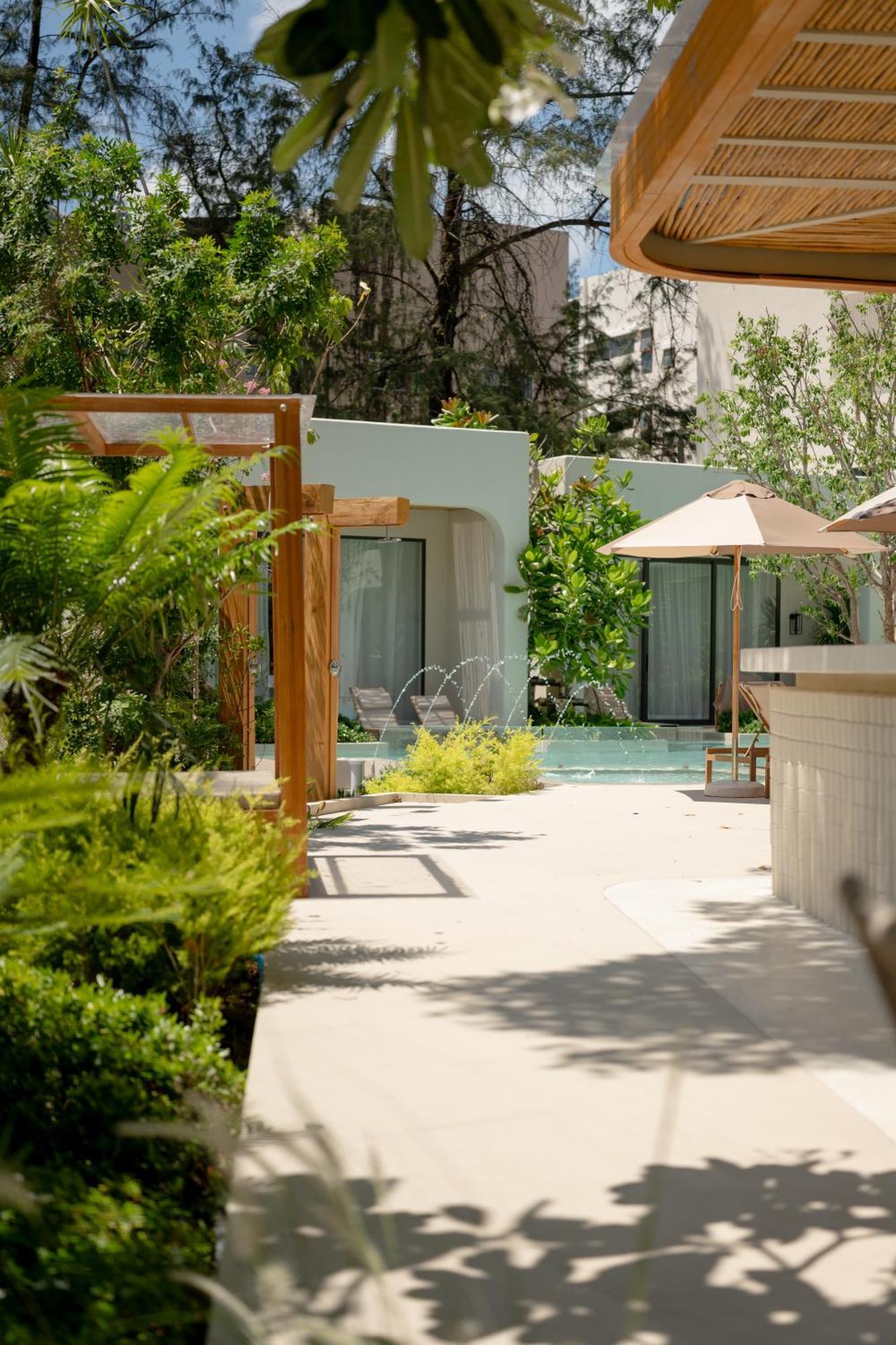 Eden Resort & Villas Phuket Patong Exterior photo